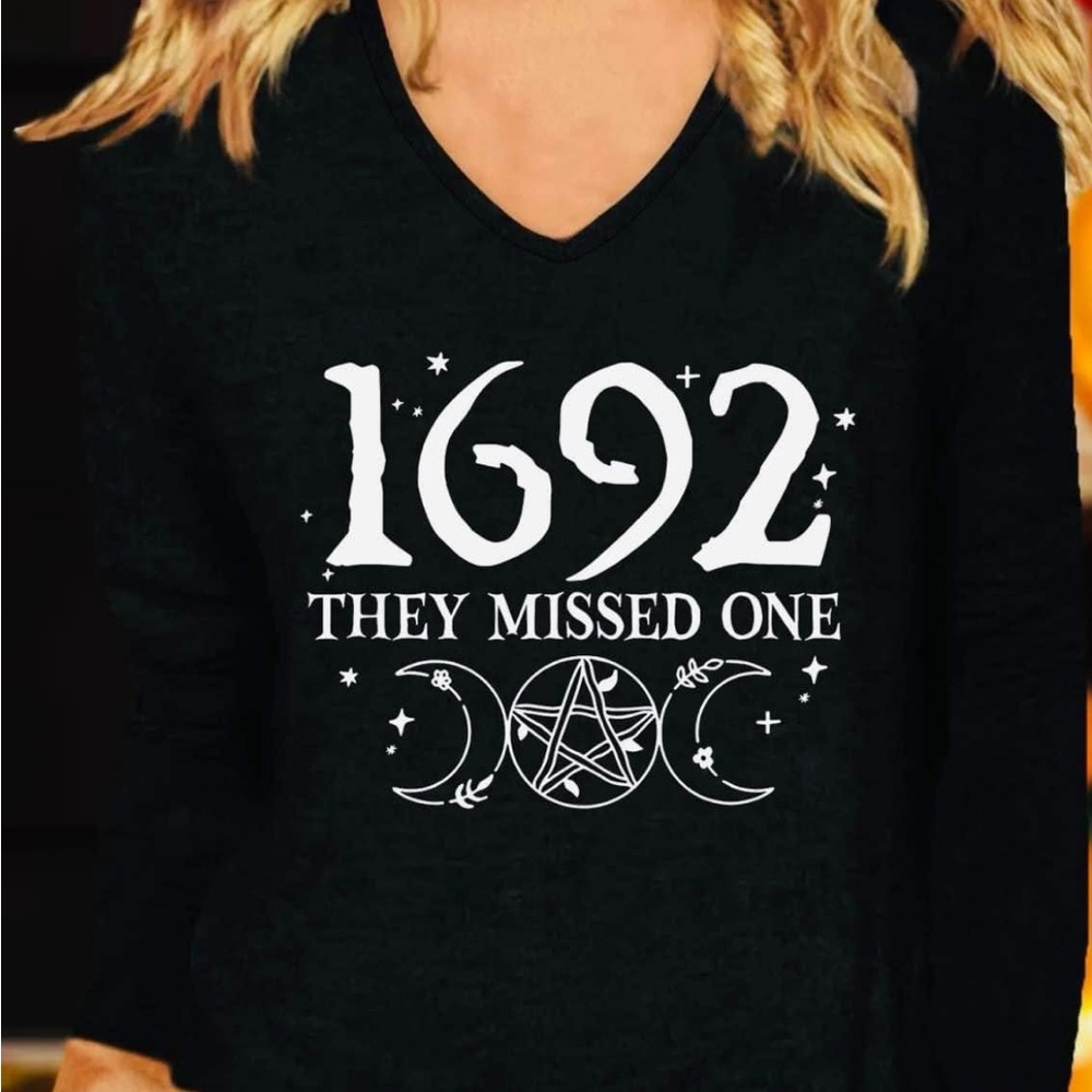 New. 1692 They Missed One black knit top. Size 1X